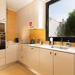Hotel apartamentowy Limehome Rua Eca De Queiroz Lizbona