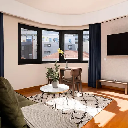 Lägenhetshotell Limehome Rua Eca De Queiroz