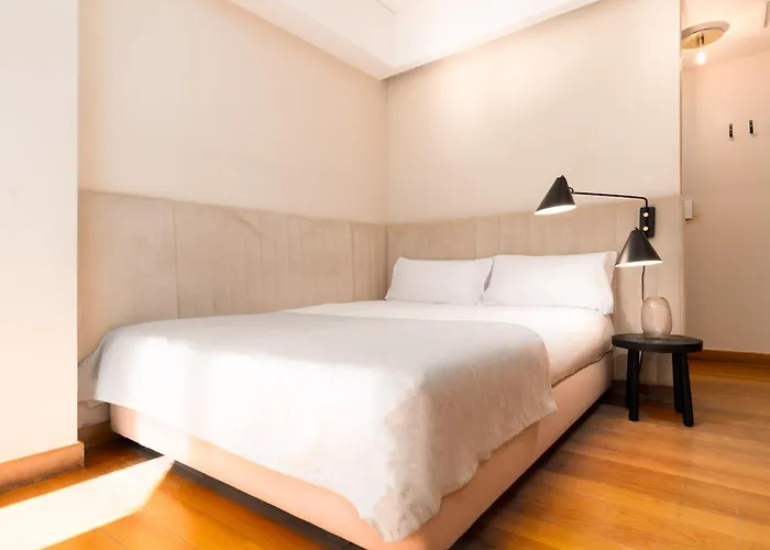 Limehome Rua Eca De Queiroz