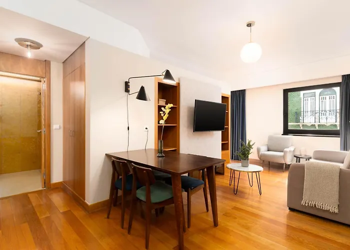 Limehome Rua Eca De Queiroz Aparthotel 4*