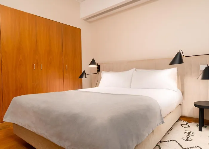 Limehome Rua Eca De Queiroz Aparthotel 4*