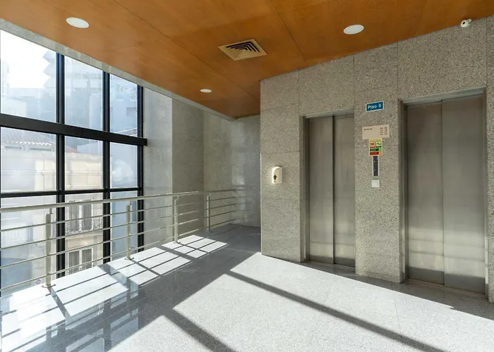 Aparthotel Limehome Rua Eca De Queiroz 4*